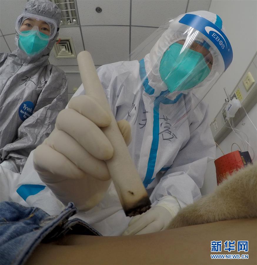 （新華全媒頭條·圖文互動）（9）“始終把人民群眾生命安全和身體健康放在第一位”——中國抗疫彰顯“生命至上、人民至上”理念